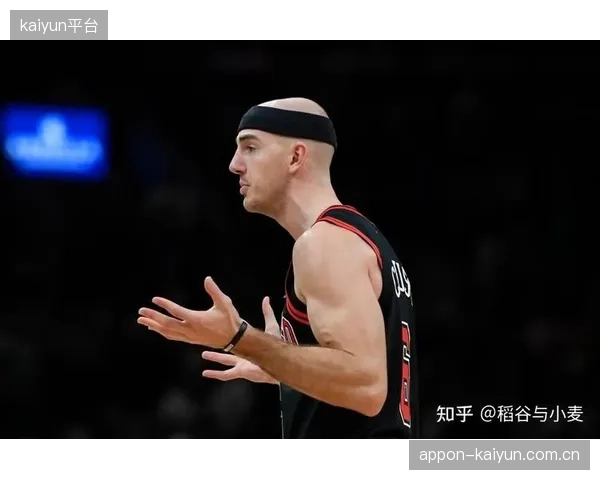 凯尔西·普拉姆领跑得分榜，成为火花队外线进攻绝对核心。